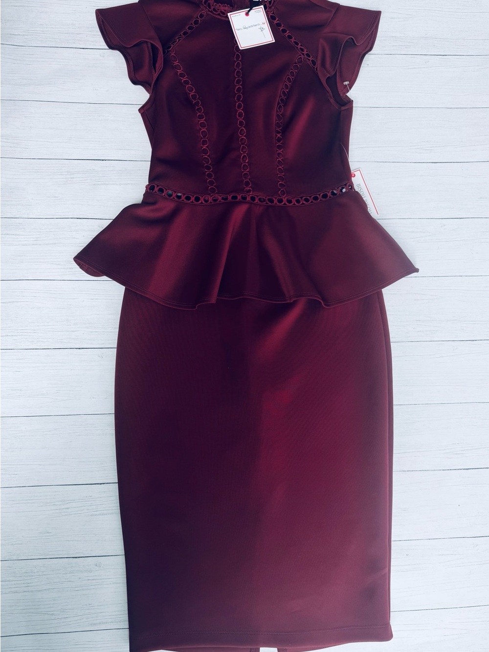 Bisou Bisou Michele Bohbot Burgundy Peplum Sheath Dress NWT Size 4 Cocktail - Picture 3 of 17